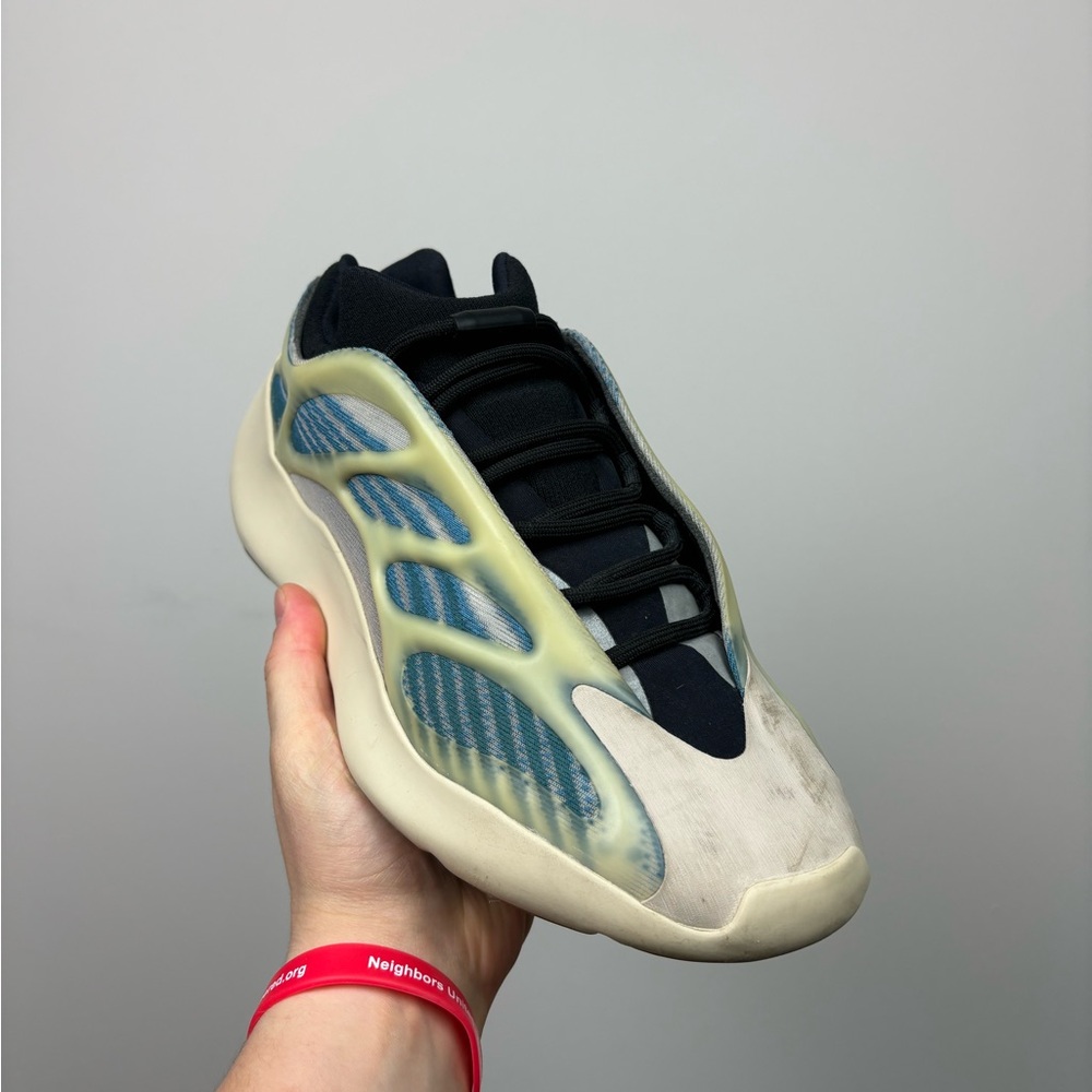 Adidas yeezy 700 v3‎ kyanite - Picture 2 of 16